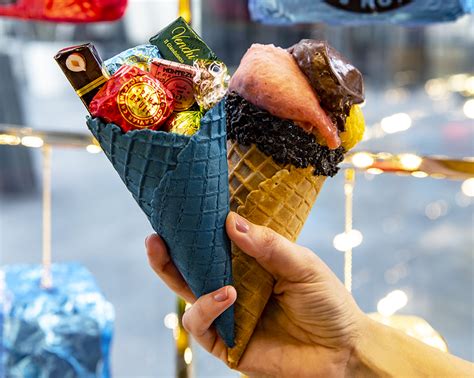 VENCHI CIOCCOLATO E GELATO, Bologna .